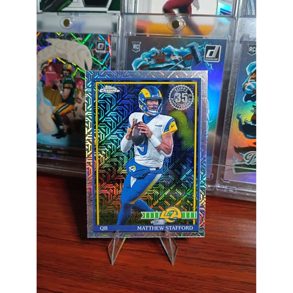 2026 Topps NFL LAR Matthew Stafford MOJO Refractor Los Angeles Rams Pack Fresh
